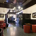 Ahl Meerkatzen Hotel 3*