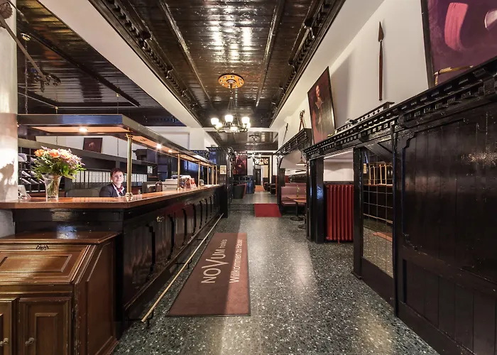 Ahl Meerkatzen Hotel Colonia