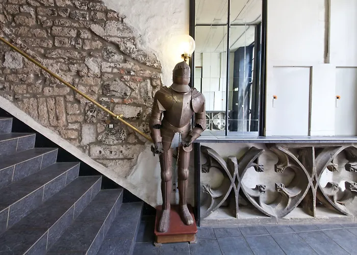 Hotel Ahl Meerkatzen 3*