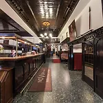 Ahl Meerkatzen Hotel Colónia