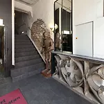 Ahl Meerkatzen Hotel