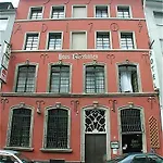 Ahl Meerkatzen Hotel 3*