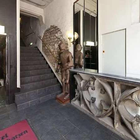 Ahl Meerkatzen ホテル