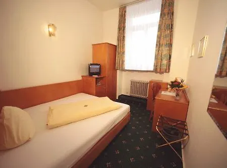 Ahl Meerkatzen 호텔