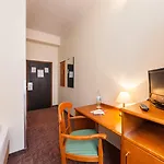 Ahl Meerkatzen 3* Cologne