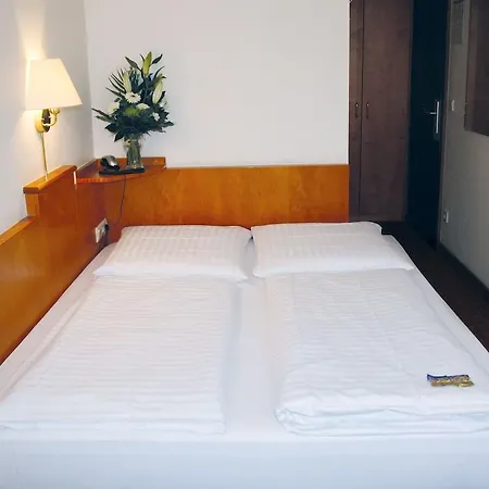 Hotel Ahl Meerkatzen Köln