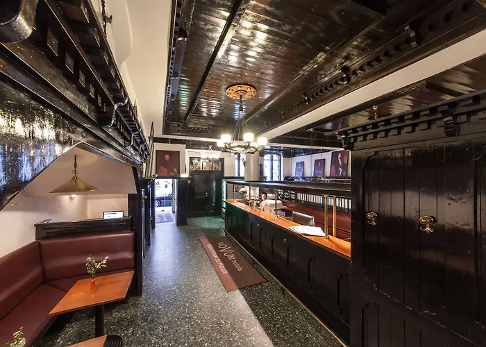 Ahl Meerkatzen Hotel 3*