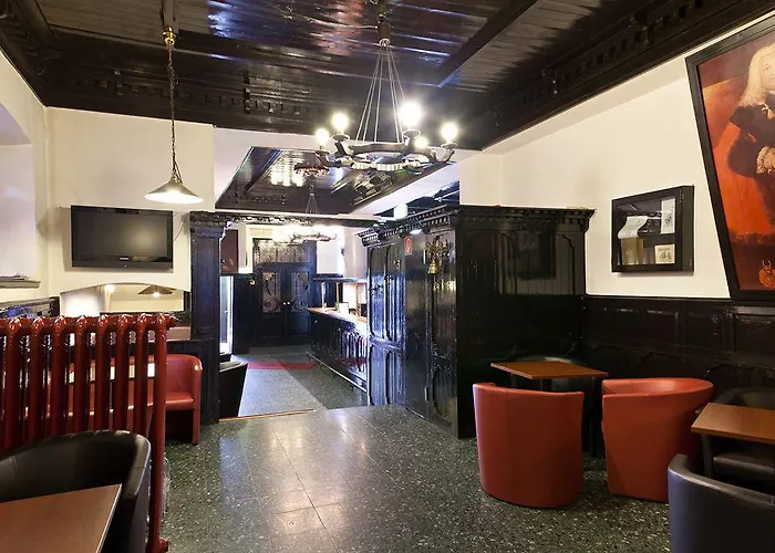 Ahl Meerkatzen Hotel 3*